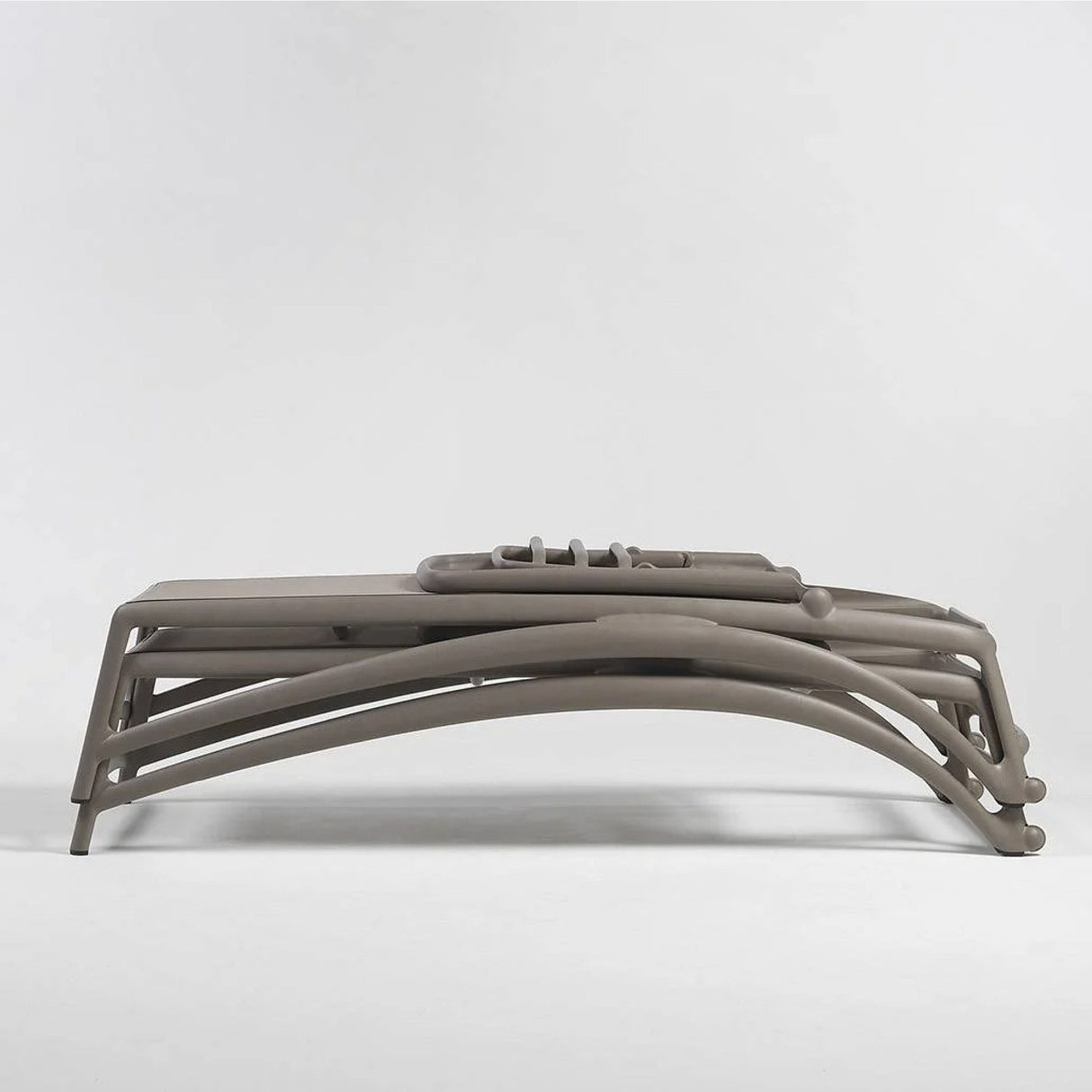 Fiberglass Frame Outdoor Chaise Lounge | Oroa.com