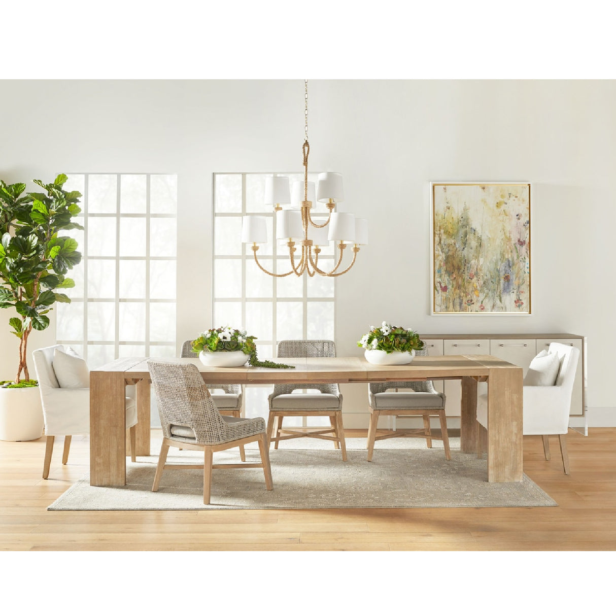 Natural Acacia Extendable Dining Table | Oroa.com