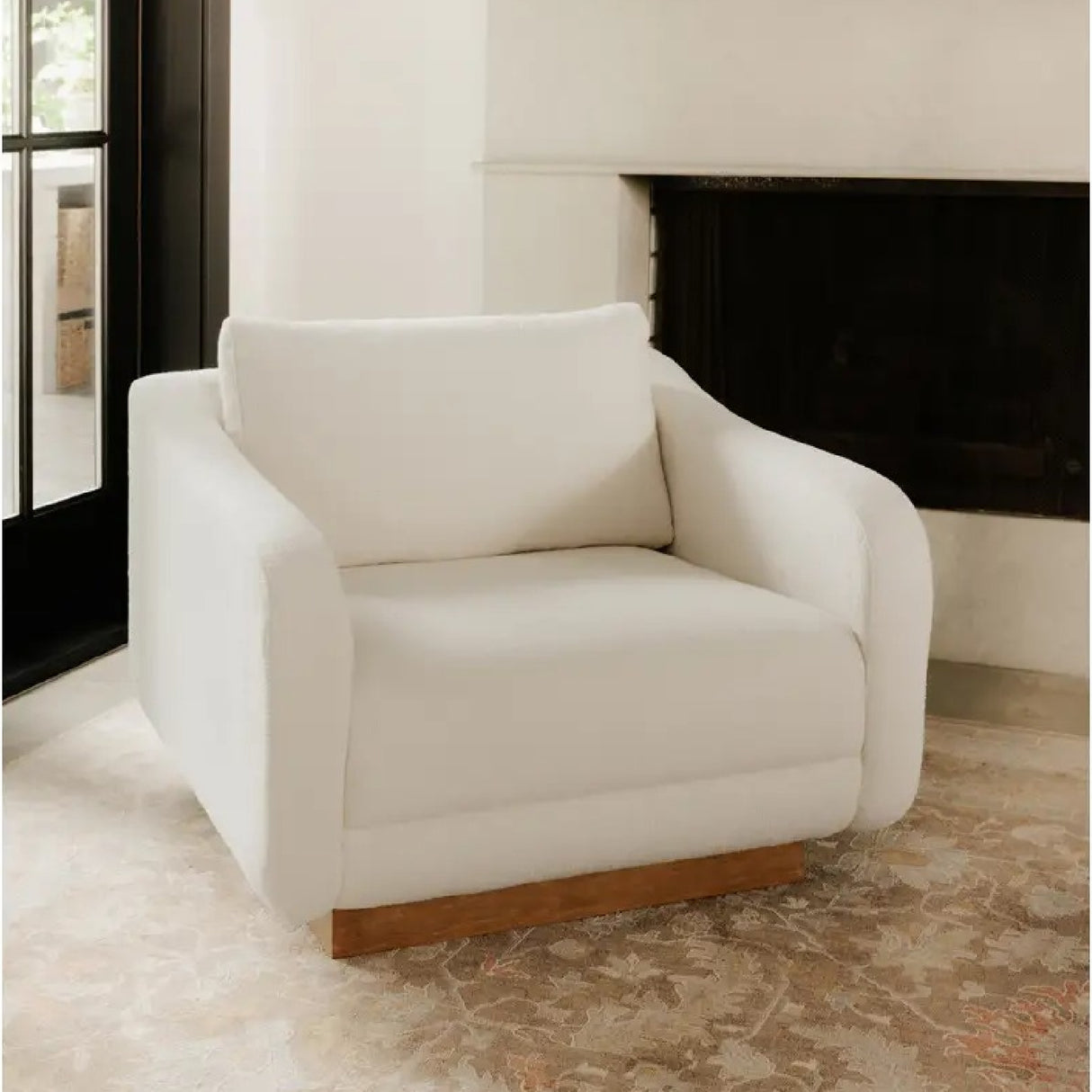 Modern European furniture - Wooden Base Lounge Chair - www.oroa.com | Oroa.com
