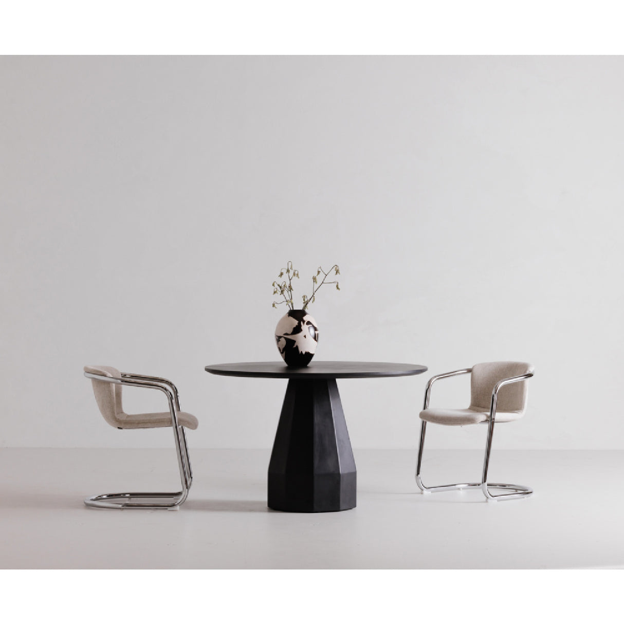 Modern European furniture - Concrete Indoor/Outdoor Dining Table - www.oroa.com | Oroa.com
