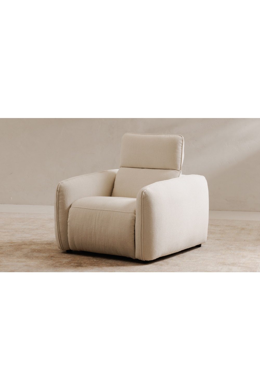 Modern European furniture - Power Recliner Lounge Chair - www.oroa.com | Oroa.com