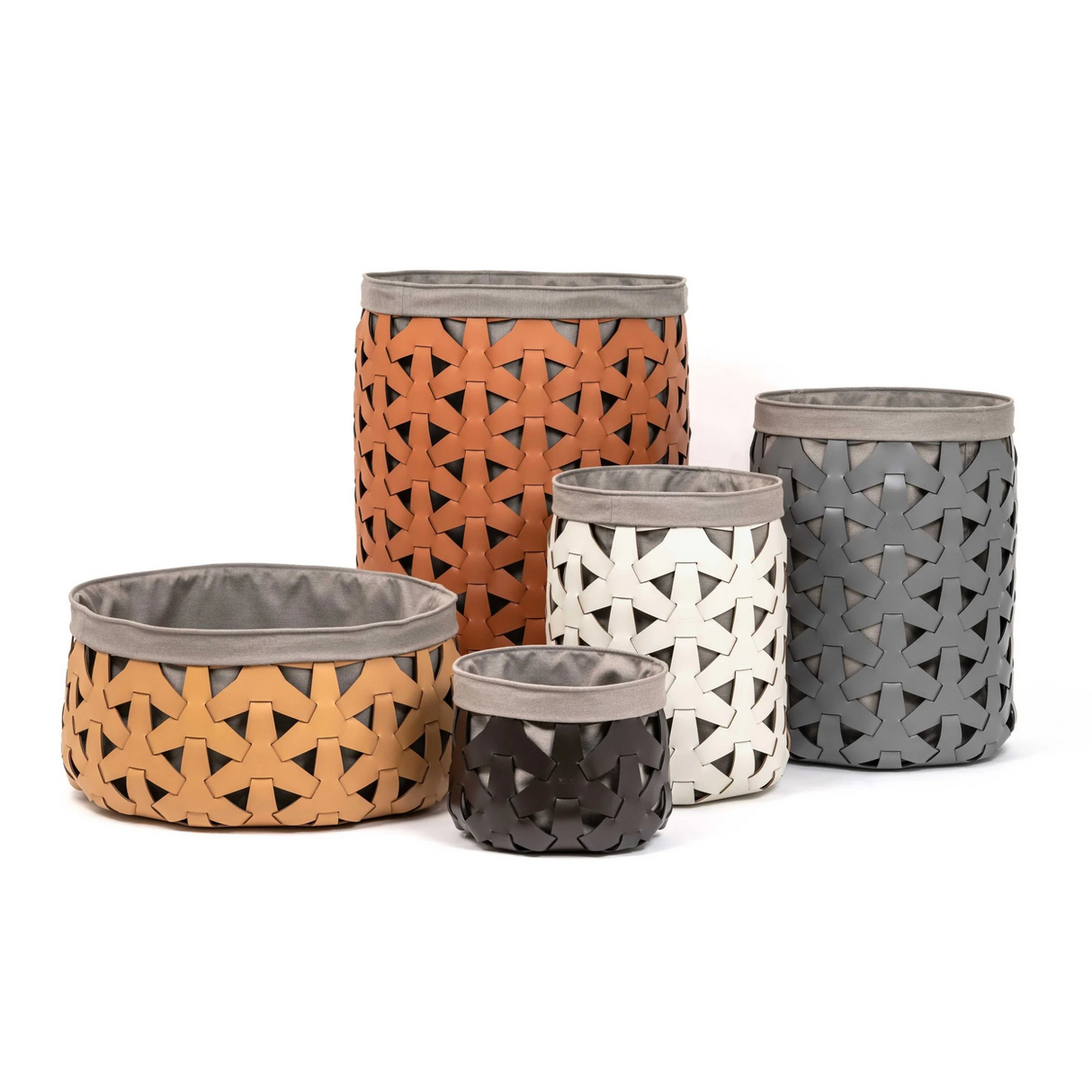Woven Leather Round Basket L | Oroa.com