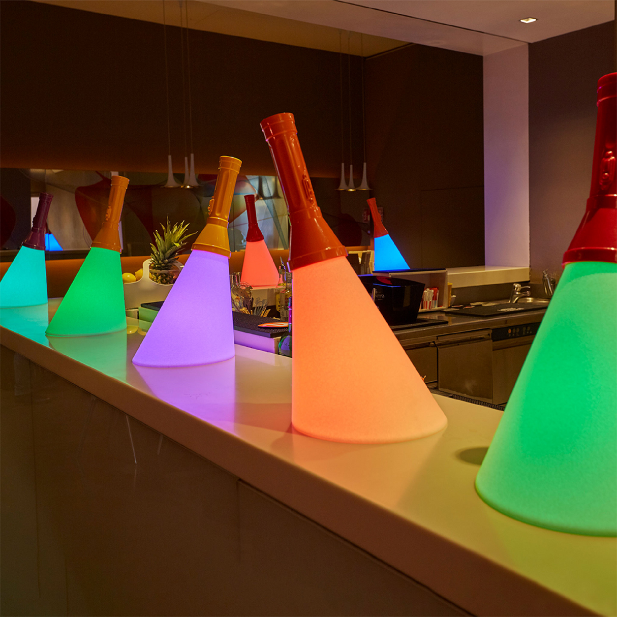 Rechargeable LED Lamp | Oroa.com