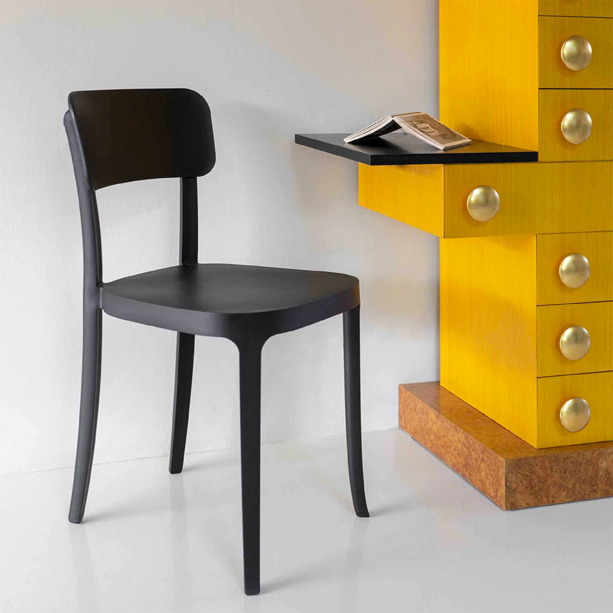 Modern Classic Dining Chairs (2) | Oroa.com