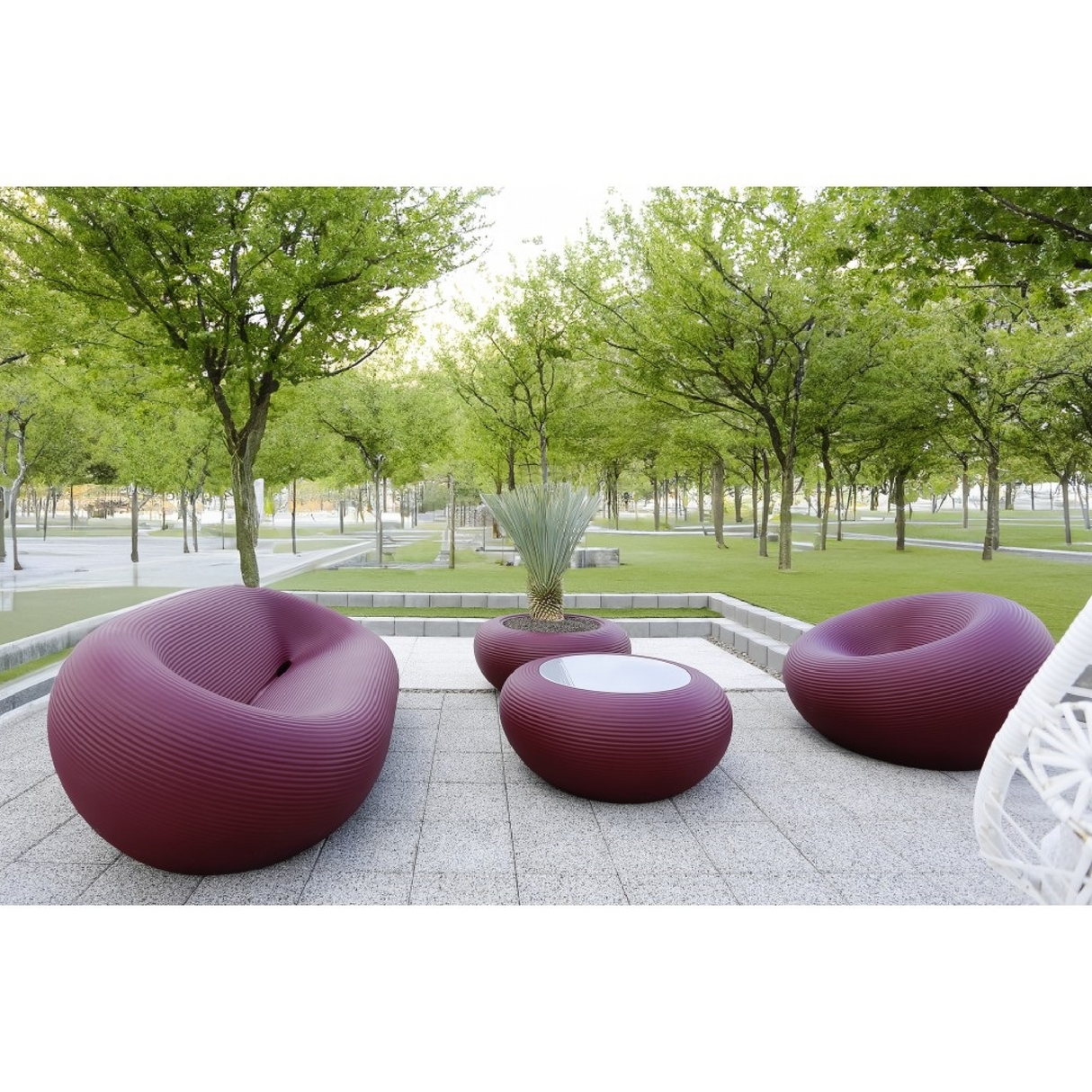 Modern Oblong Outdoor Sofa | Oroa.com
