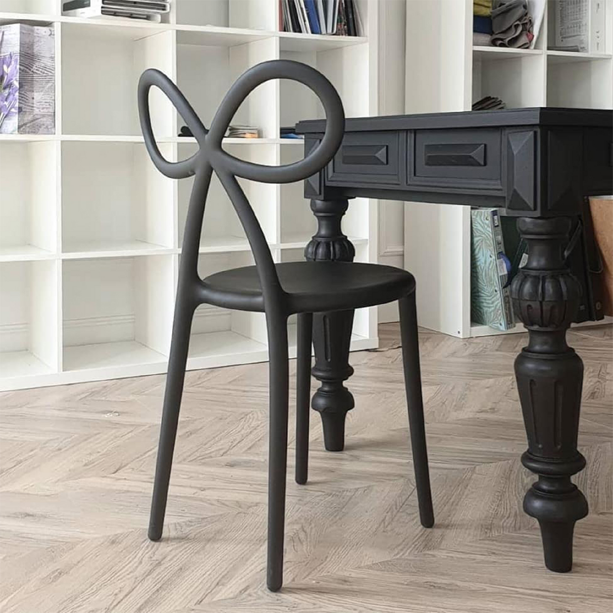 Modern Chic Dining Chair Set (2) | Oroa.com