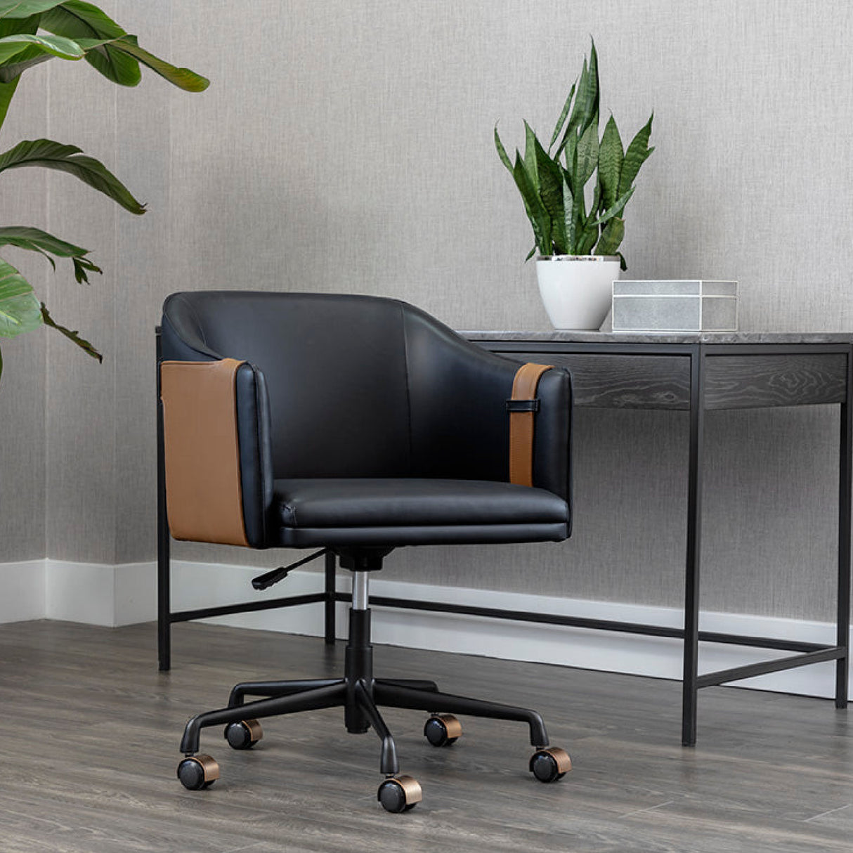 Modern European furniture - Two-Toned Leather Office Chair - www.oroa.com | Oroa.com