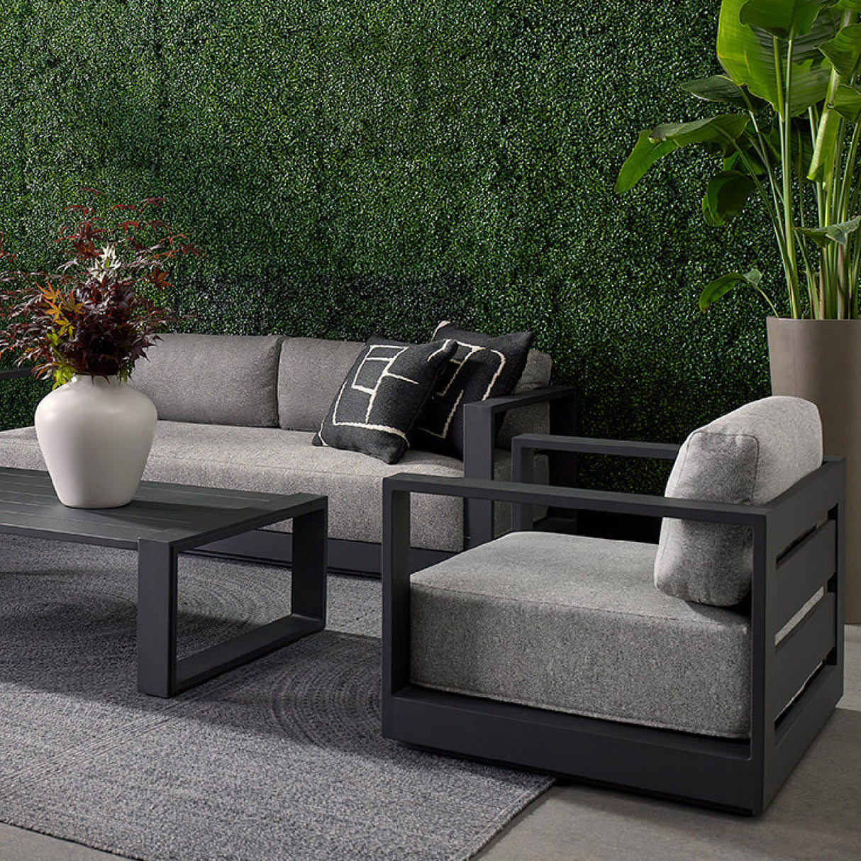 Modern European furniture - Aluminum Framed Outdoor Lounge Armchair - www.oroa.com | Oroa.com