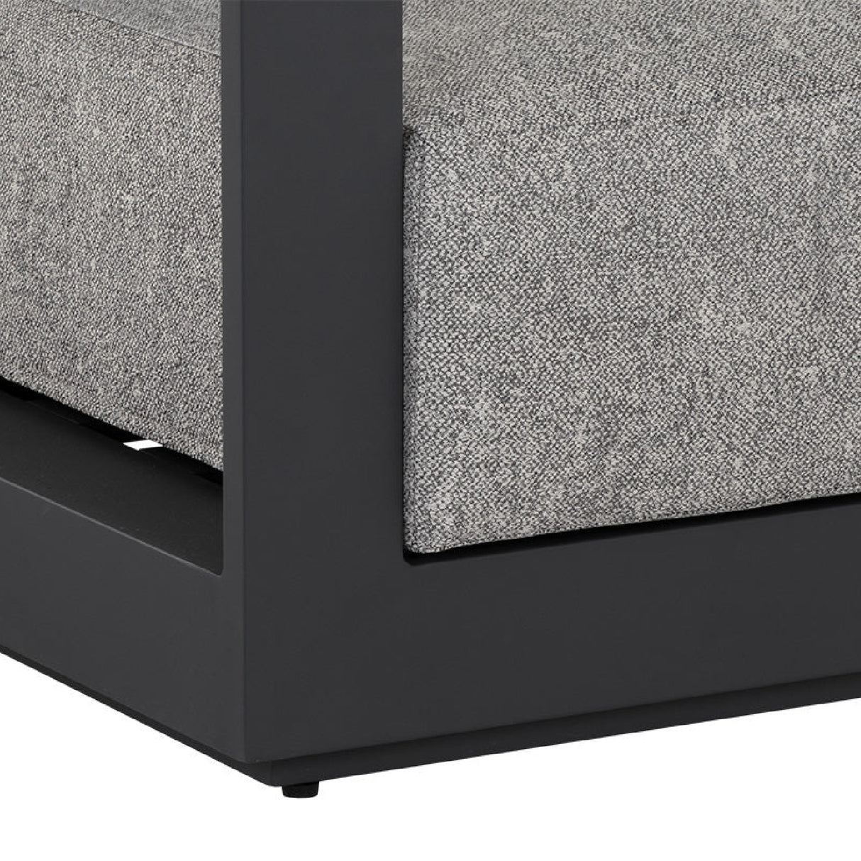 Modern European furniture - Aluminum Framed Outdoor Lounge Armchair - www.oroa.com | Oroa.com