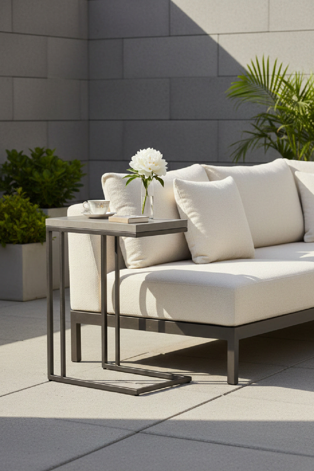 Modern European furniture - Minimalist Round Concrete Indoor/Outdoor End Table - www.oroa.com | Oroa.com