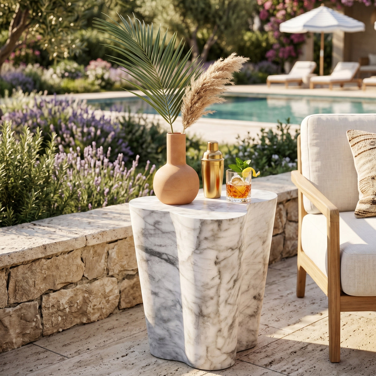 Marble-Look Indoor/Outdoor End Table S | Oroa.com