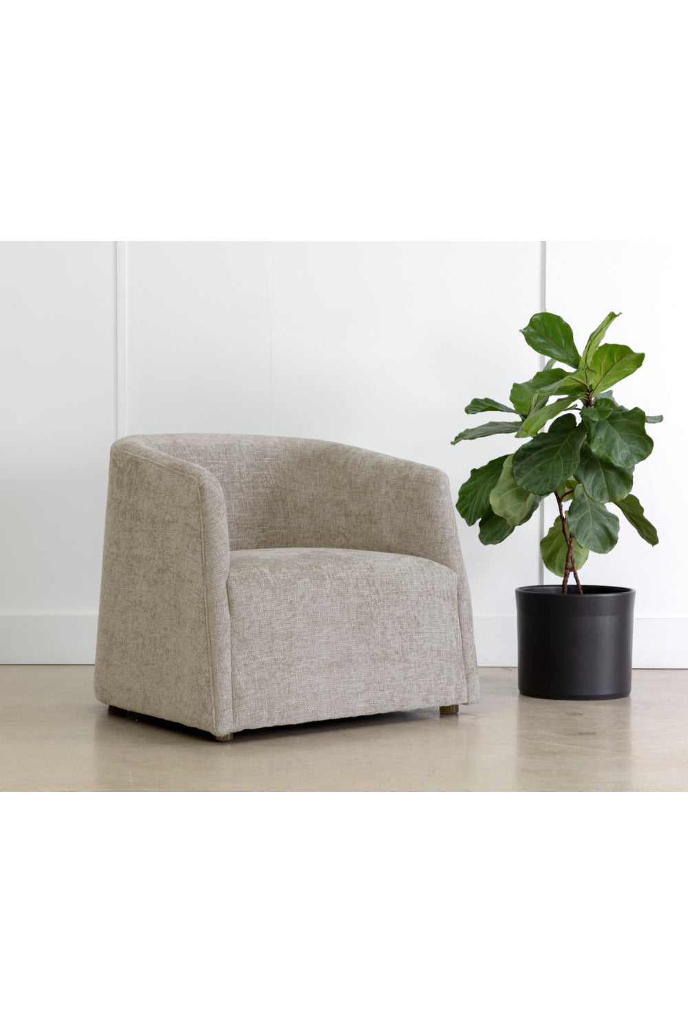 Modern European furniture - Curved Back Lounge Chair - www.oroa.com | Oroa.com