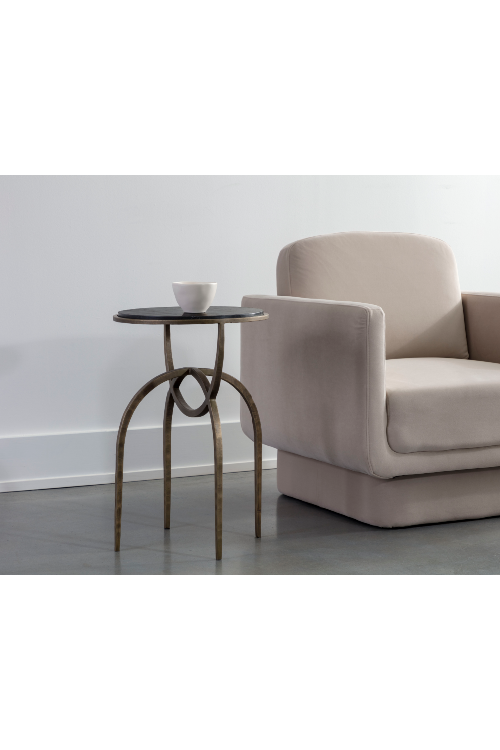 Modern European furniture - Marble Round End Table - www.oroa.com | Oroa.com