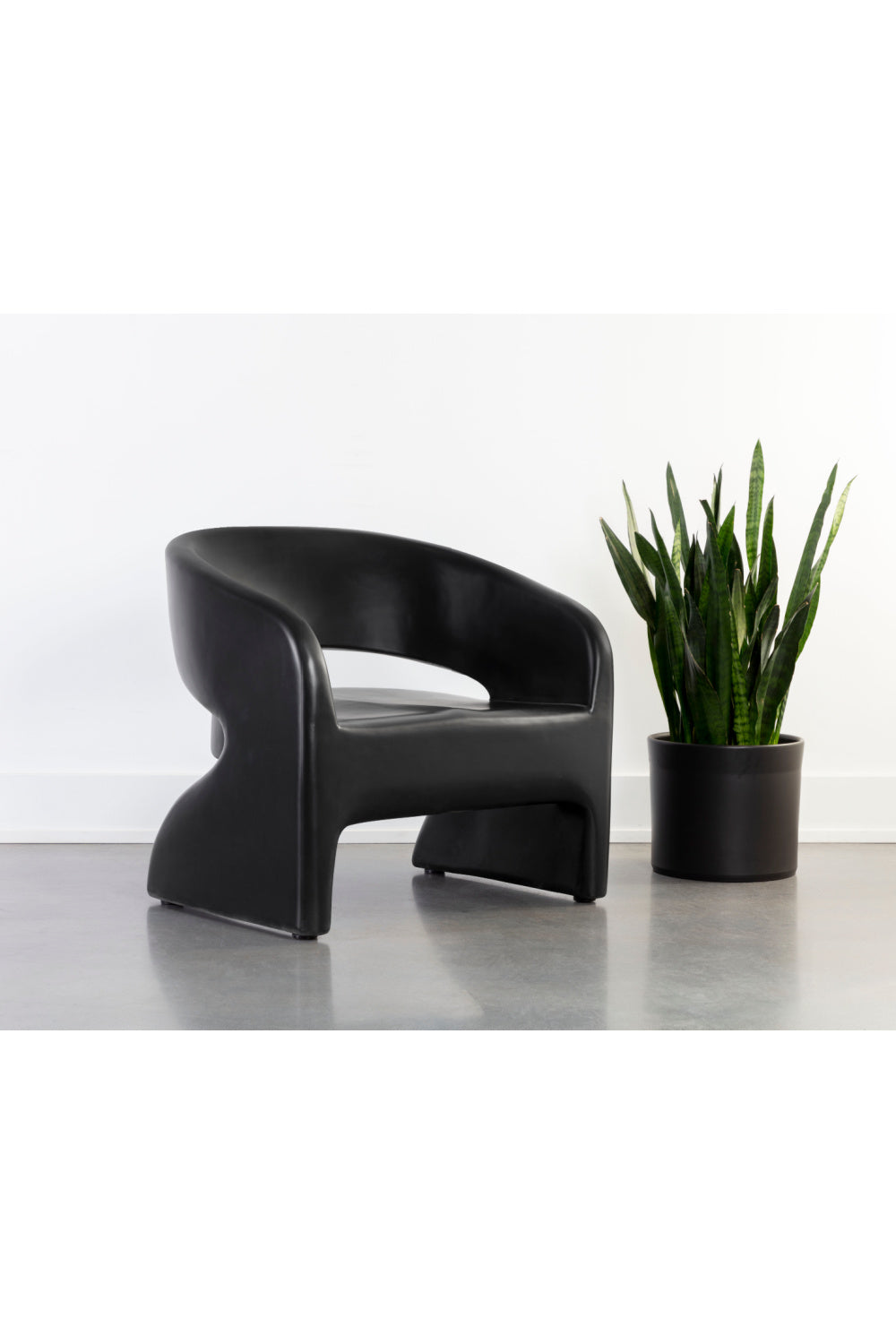 Modern European furniture - Black Indoor/Outdoor Lounge Chair - www.oroa.com | Oroa.com