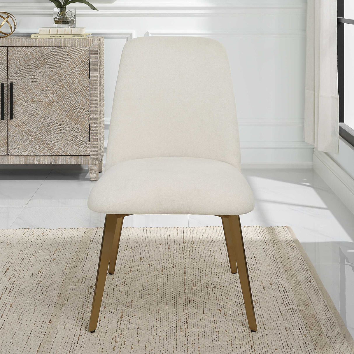 White Fabric Minimalist Dining Chair | Oroa.com