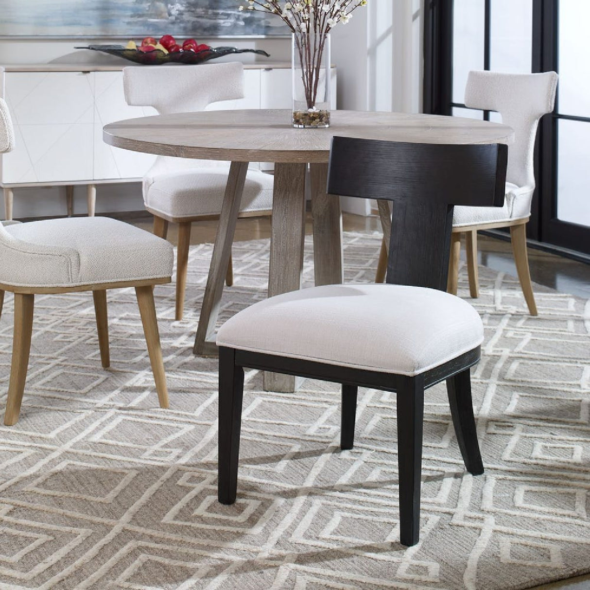 T-Shaped Wooden Dining Chair | Oroa.com