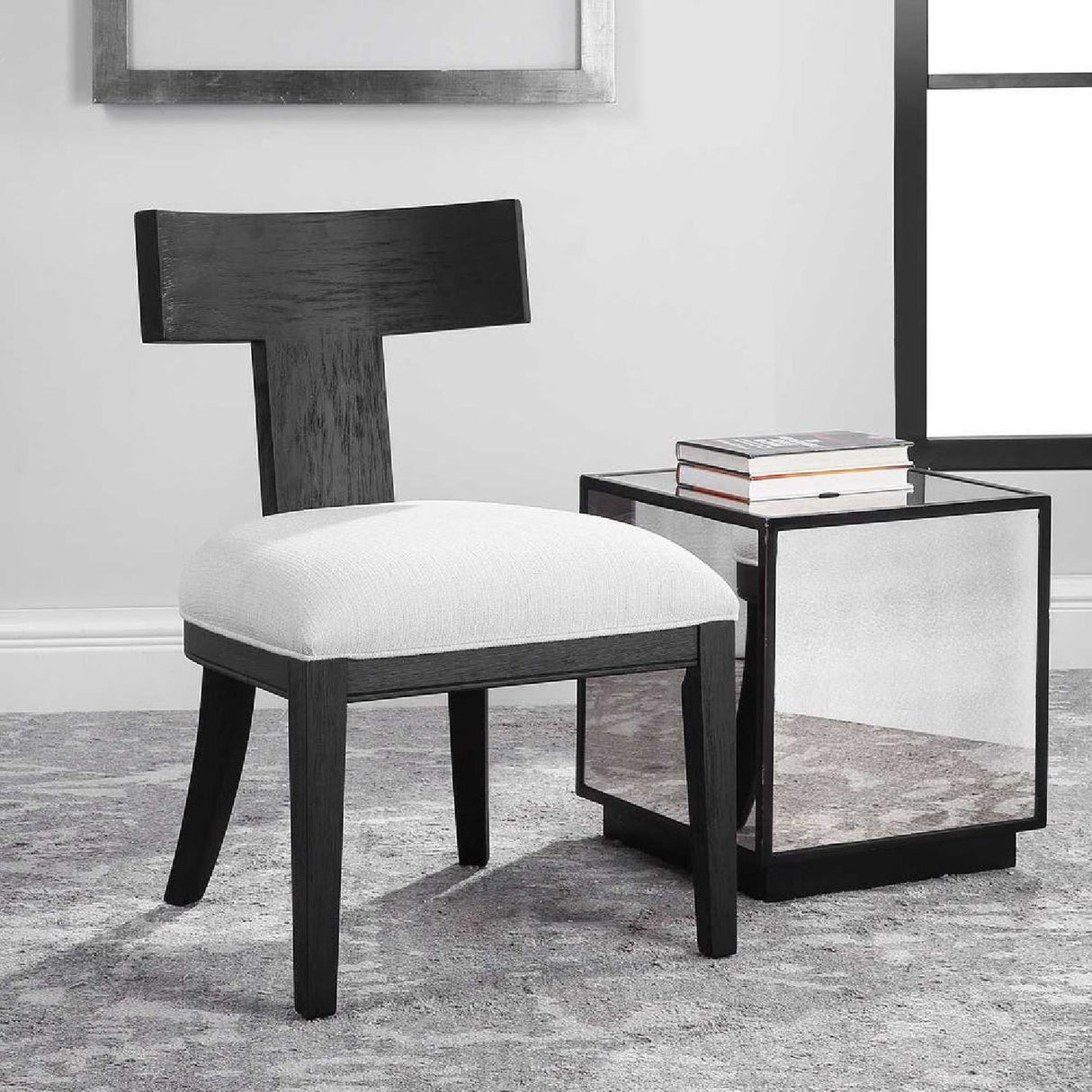 T-Shaped Wooden Dining Chair | Oroa.com