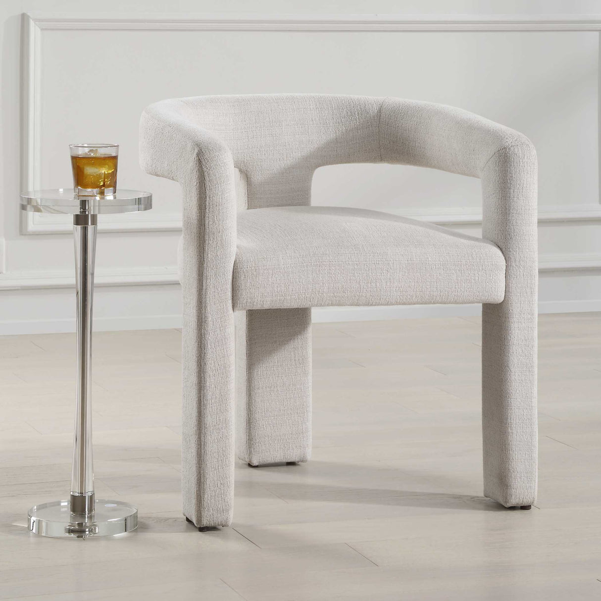 White Three-Legged Dining Chair | Oroa.com
