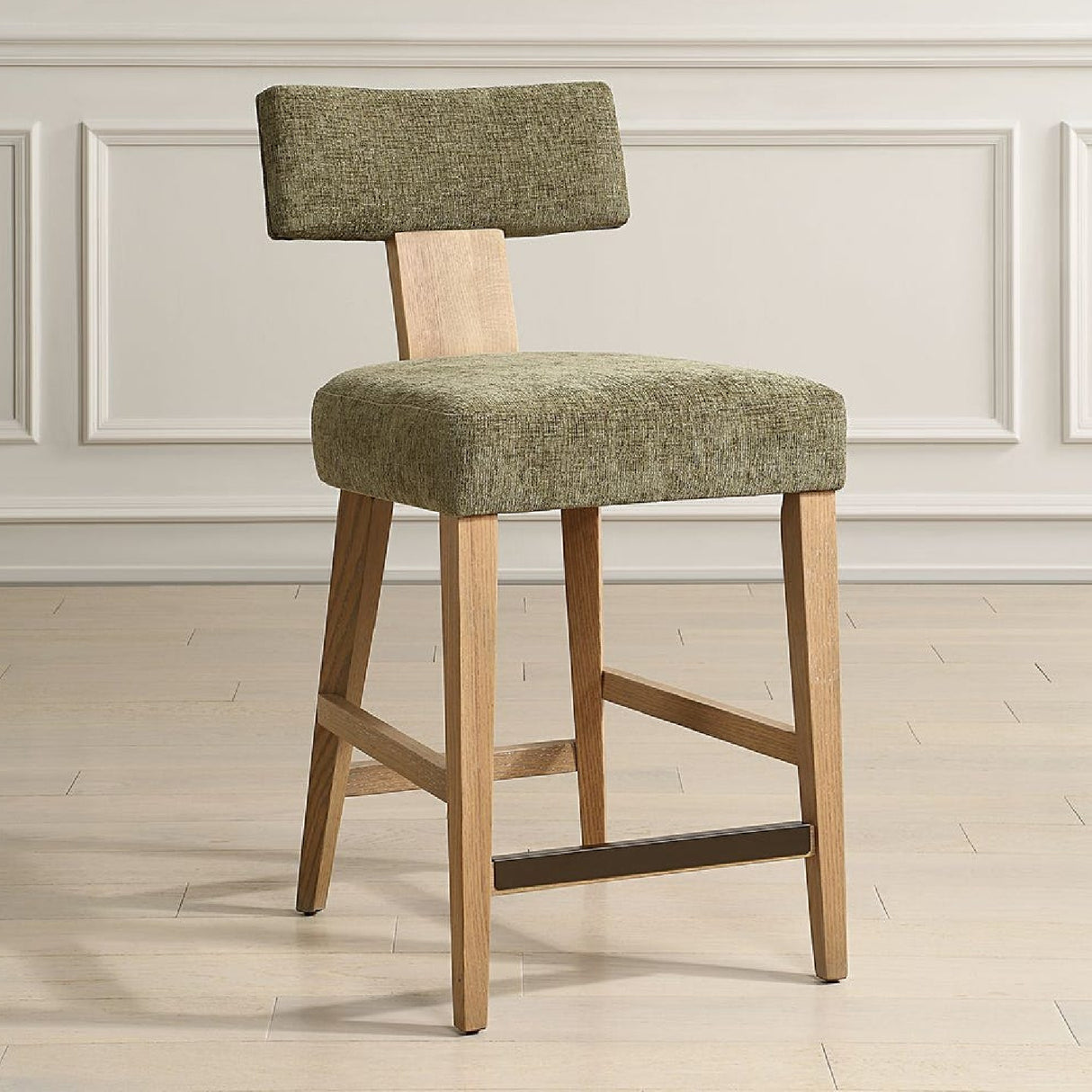 T-Shaped Back Counter Stool | Oroa.com