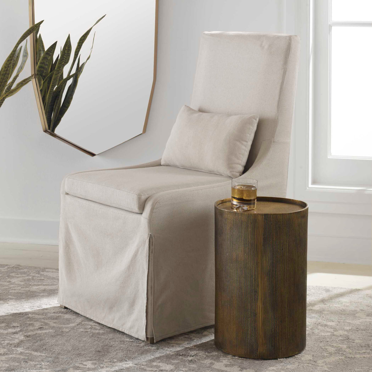 Reeded Gold Accent Table | Oroa.com