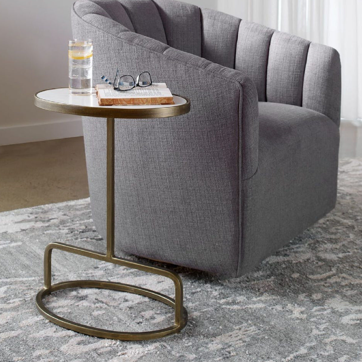 Iron Base Oval Accent Table | Oroa.com