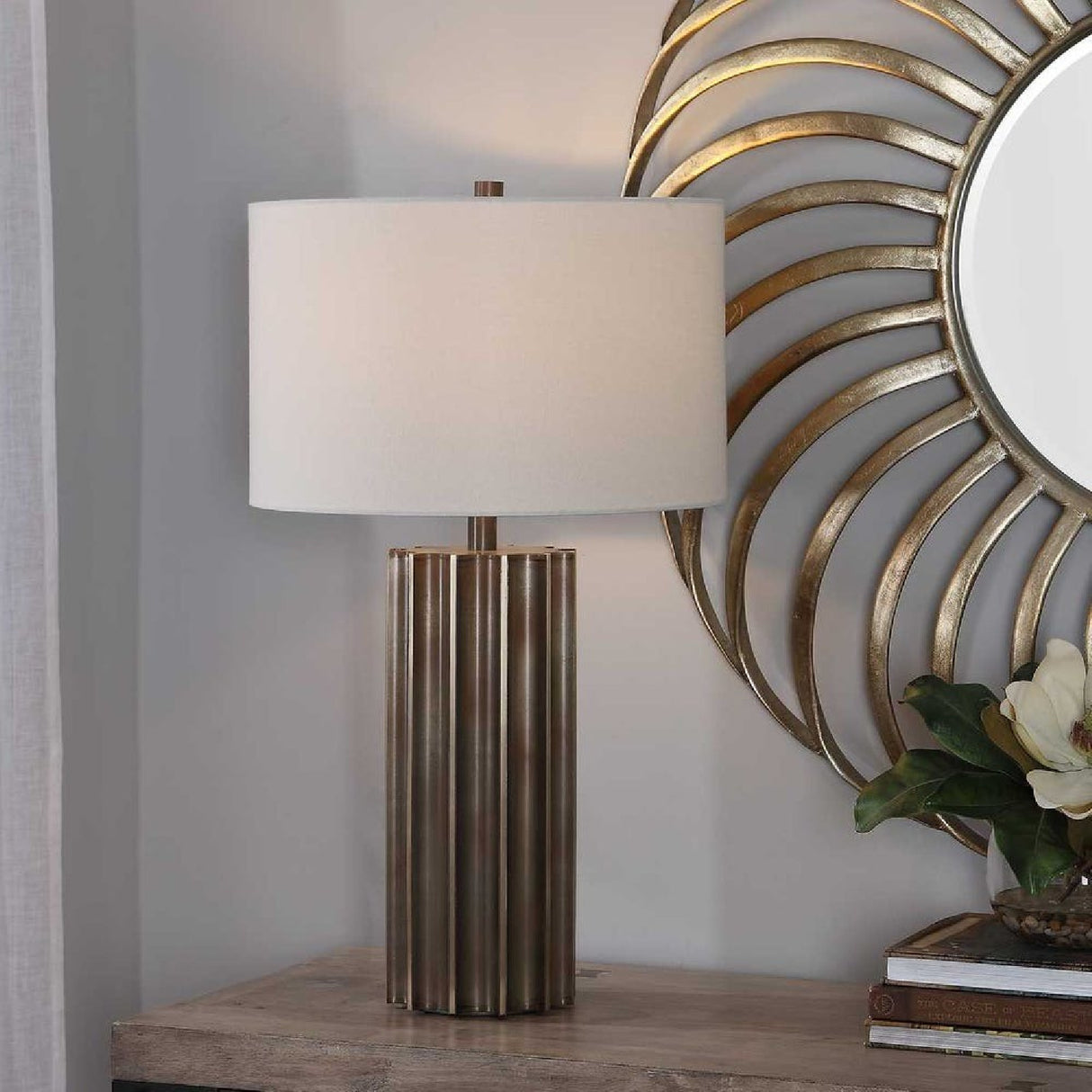 Fluted Steel Table Lamp | Oroa.com