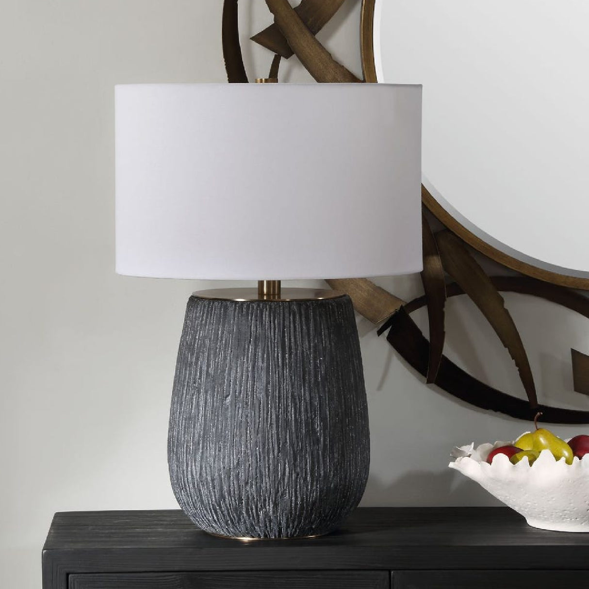 Black Textured Concrete Table Lamp | Oroa.com