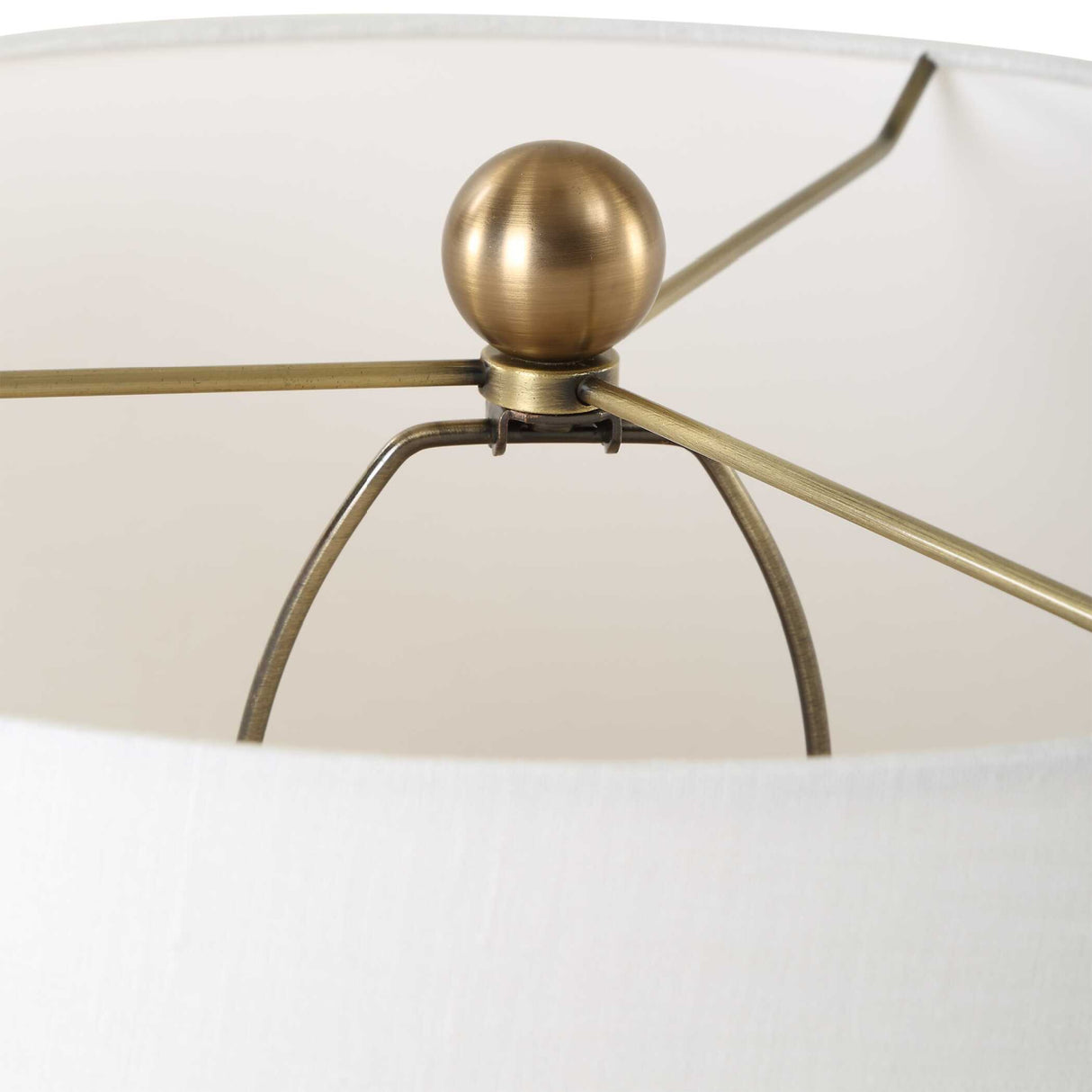 Textured Black Ceramic Table Lamp | Oroa.com