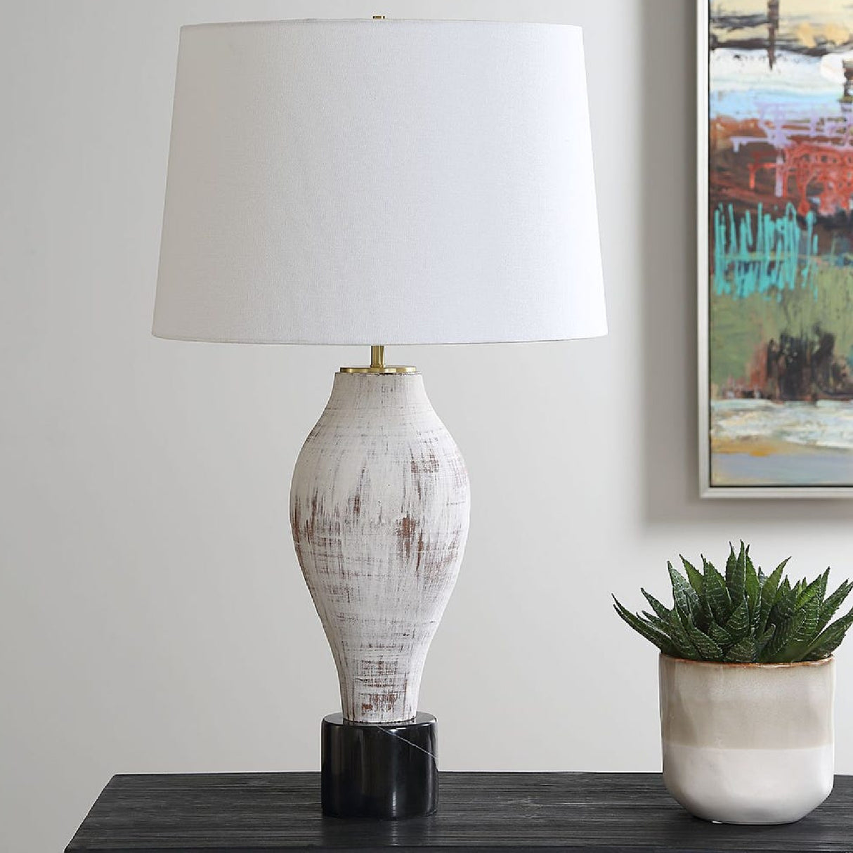 Distressed Porcelain Table Lamp | Oroa.com