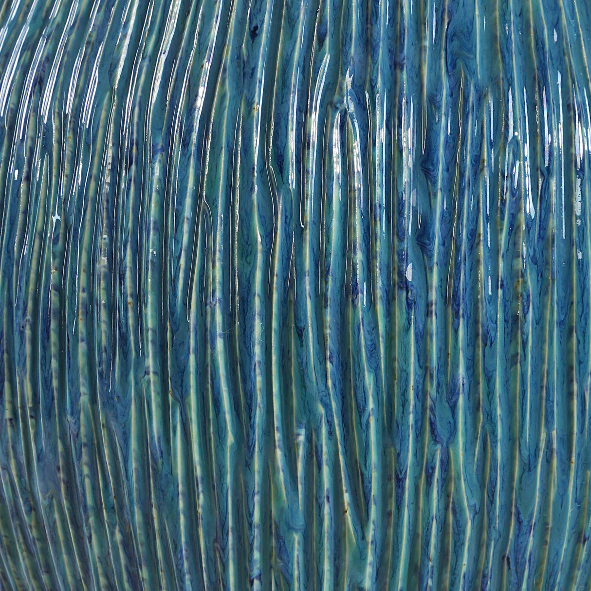 Textured Ceramic Table Lamp | Oroa.com