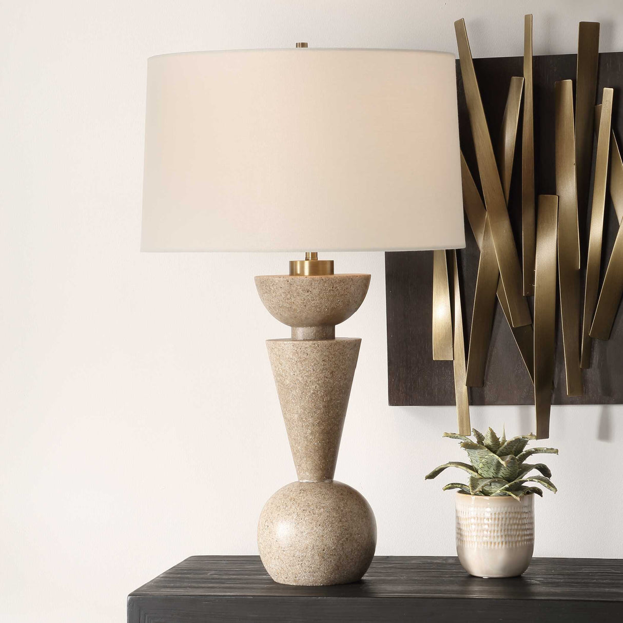Geometrical Stone Table Lamp | Oroa.com