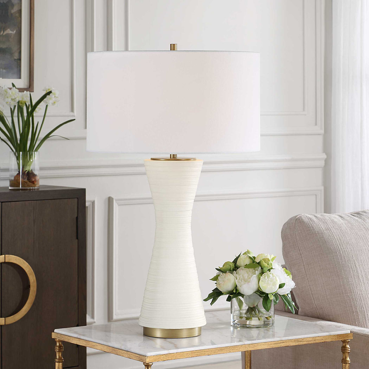 Modern European furniture - White Ceramic Table Lamp - www.oroa.com | Oroa.com