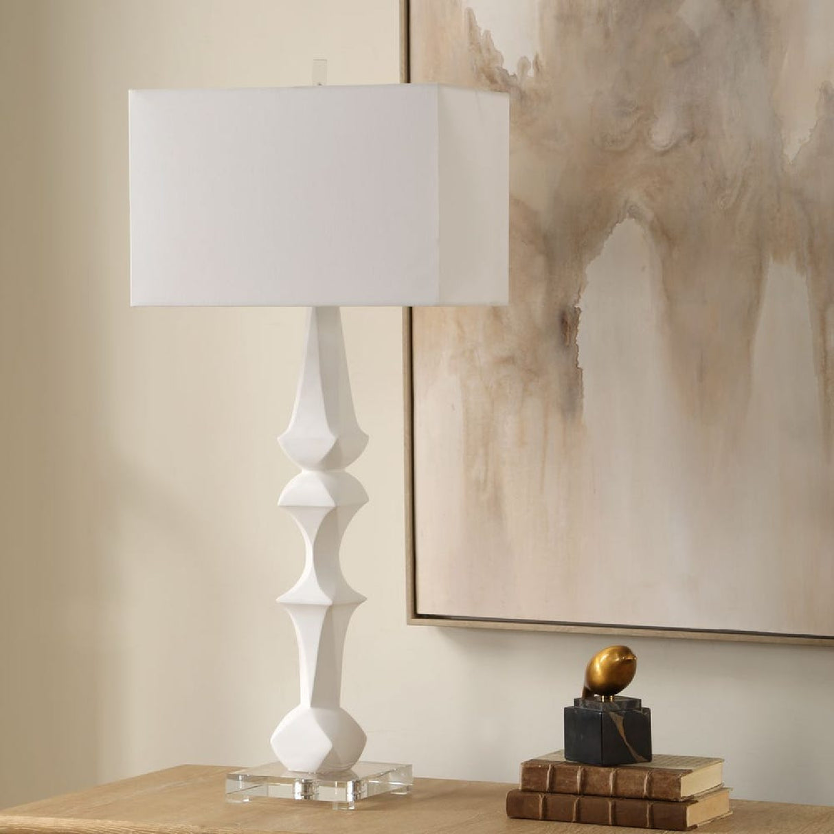 White Sculptural Table Lamp | Oroa.com