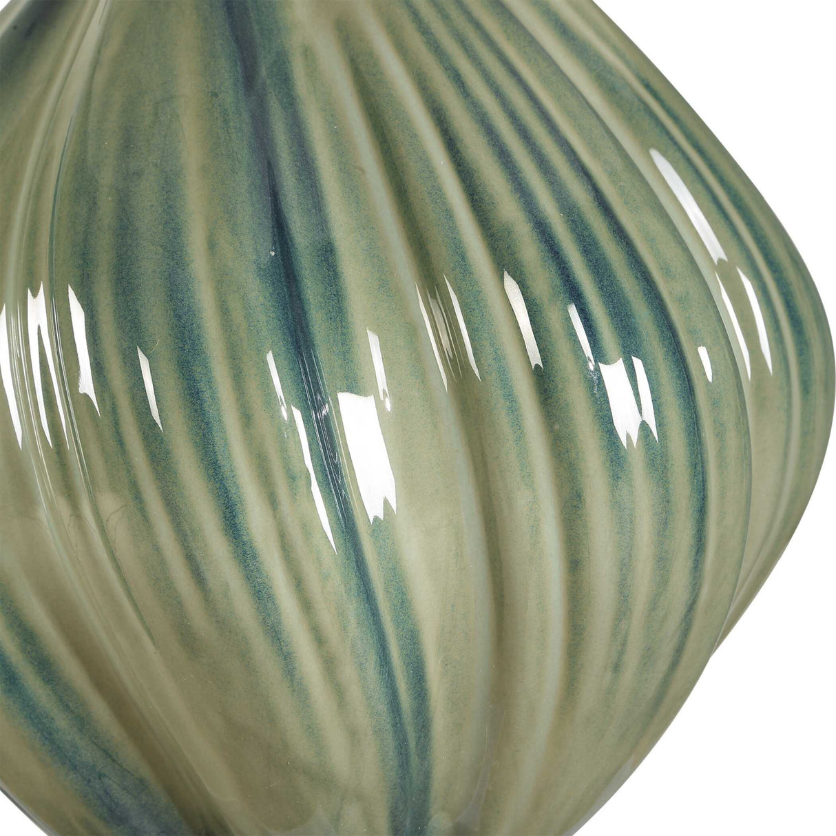 Swirled Green Ceramic Table Lamp | Oroa.com