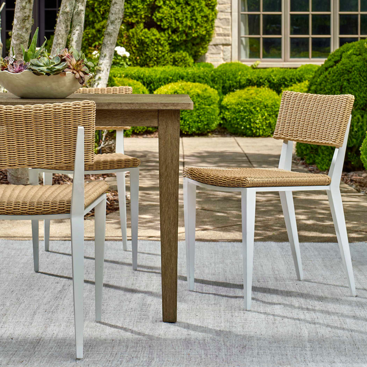 White Aluminum Outdoor Dining Chair | Oroa.com