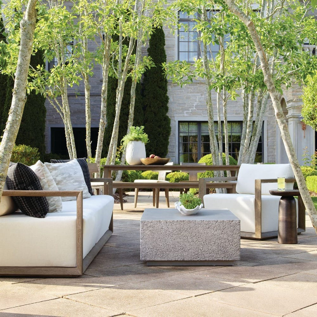White Cushioned Outdoor Lounge Chair | Oroa.com