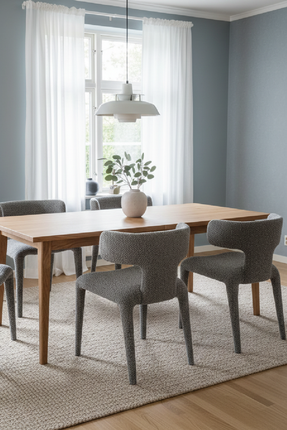 Velvet Dining Chair | Oroa.com