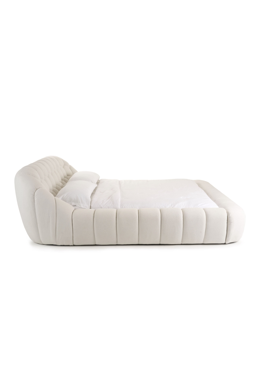Hexagonal Tufted Queen Bed | Oroa.com