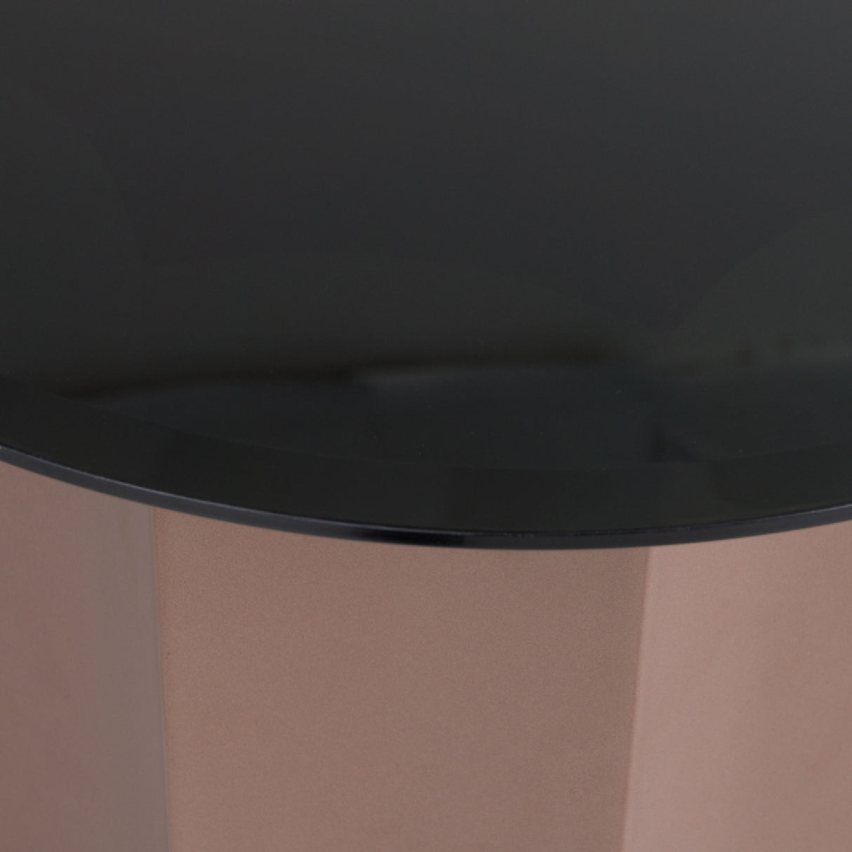 Black Mirror Round End Table | Oroa.com