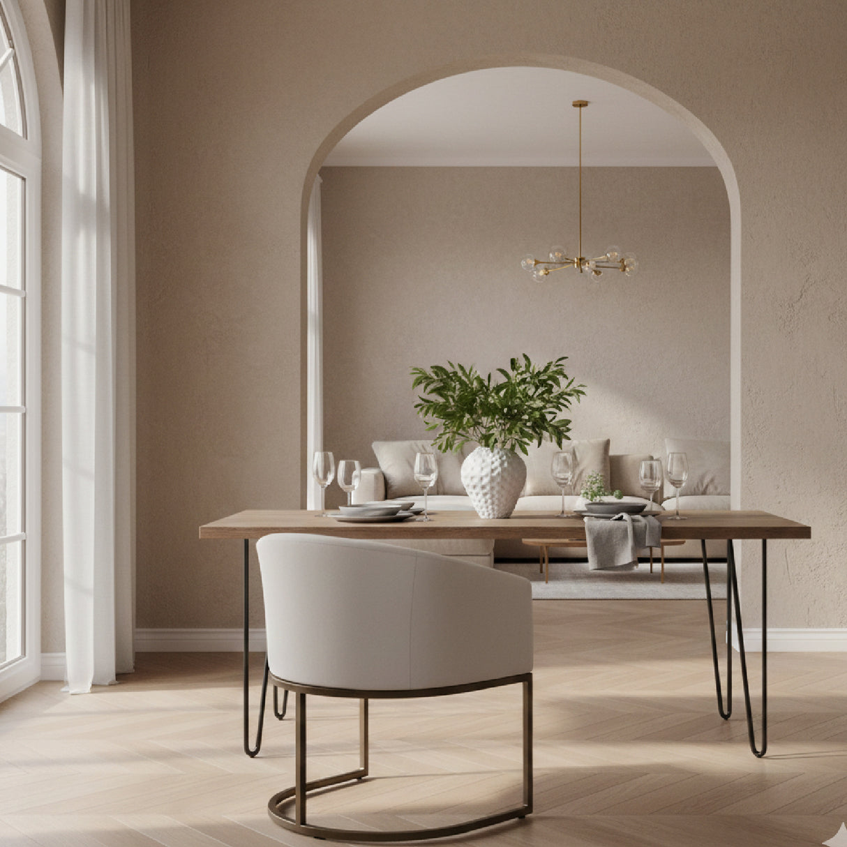 Cantilevered Curved-Back Dining Chair | Oroa.com