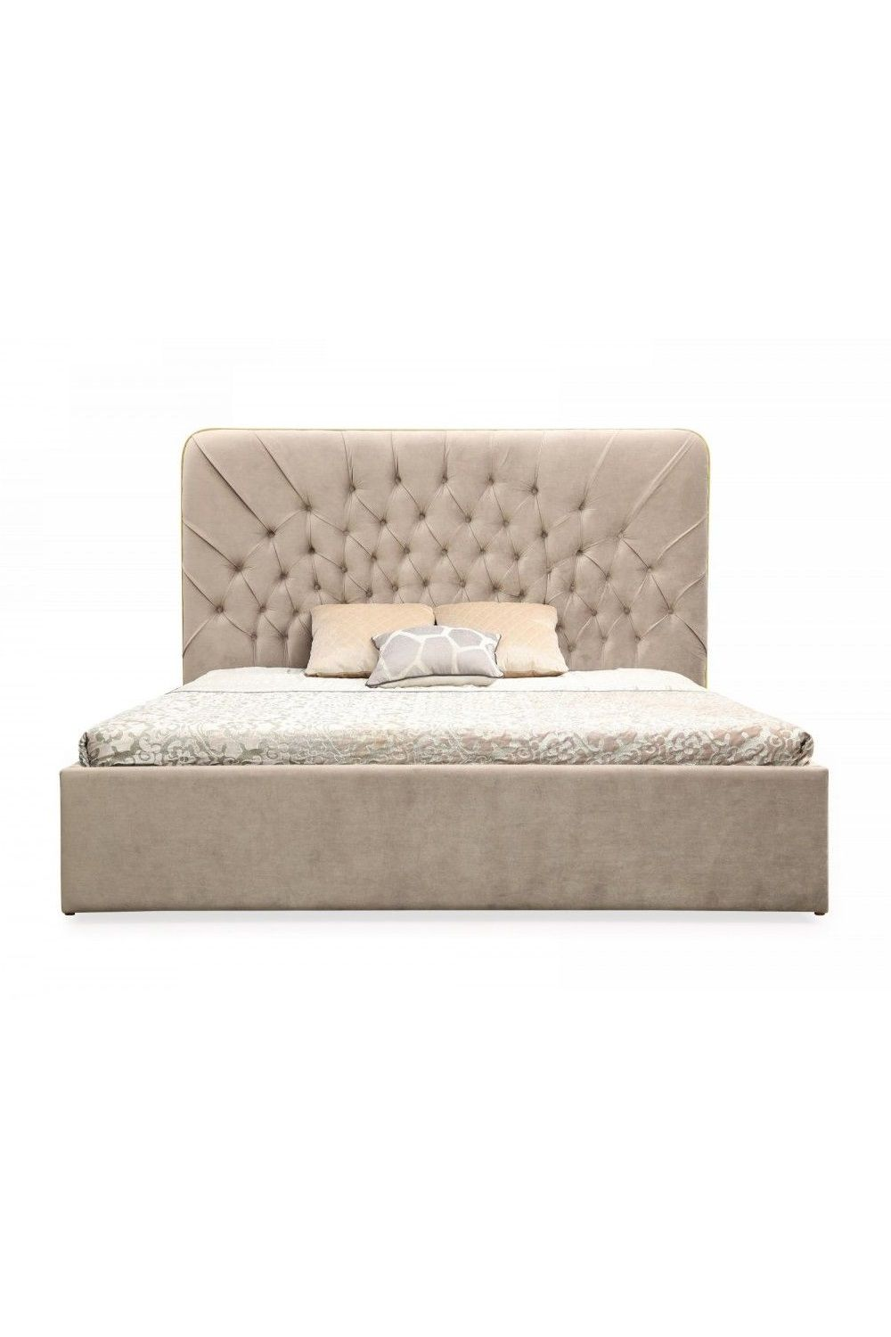 Tufted Beige Velvet Queen Bed | Oroa.com