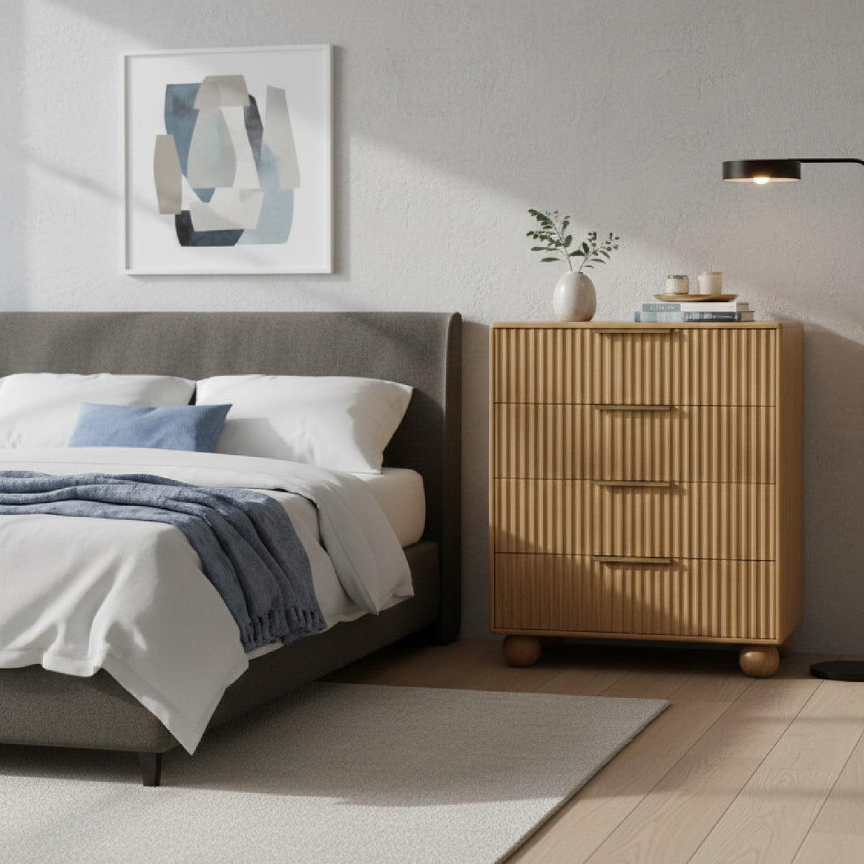 Fluted Oak 4-Drawer Chest | Oroa.com