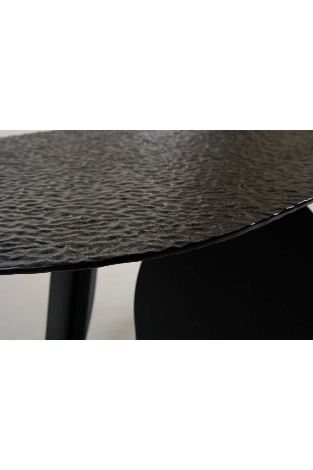 Hammered Gray Glass Dining Table | Oroa.com