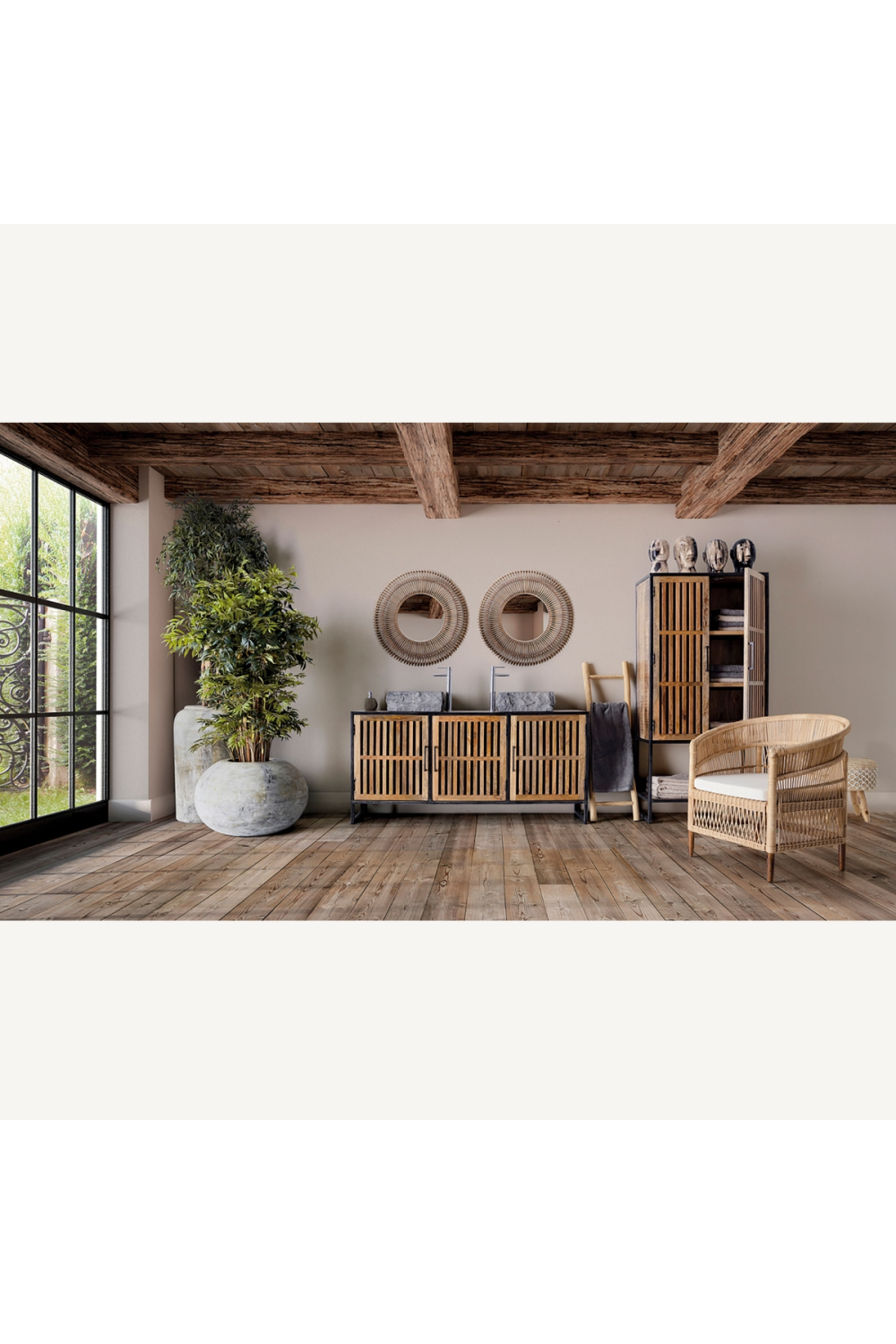 Rattan Padded Contemporary Armchair | Oroa.com