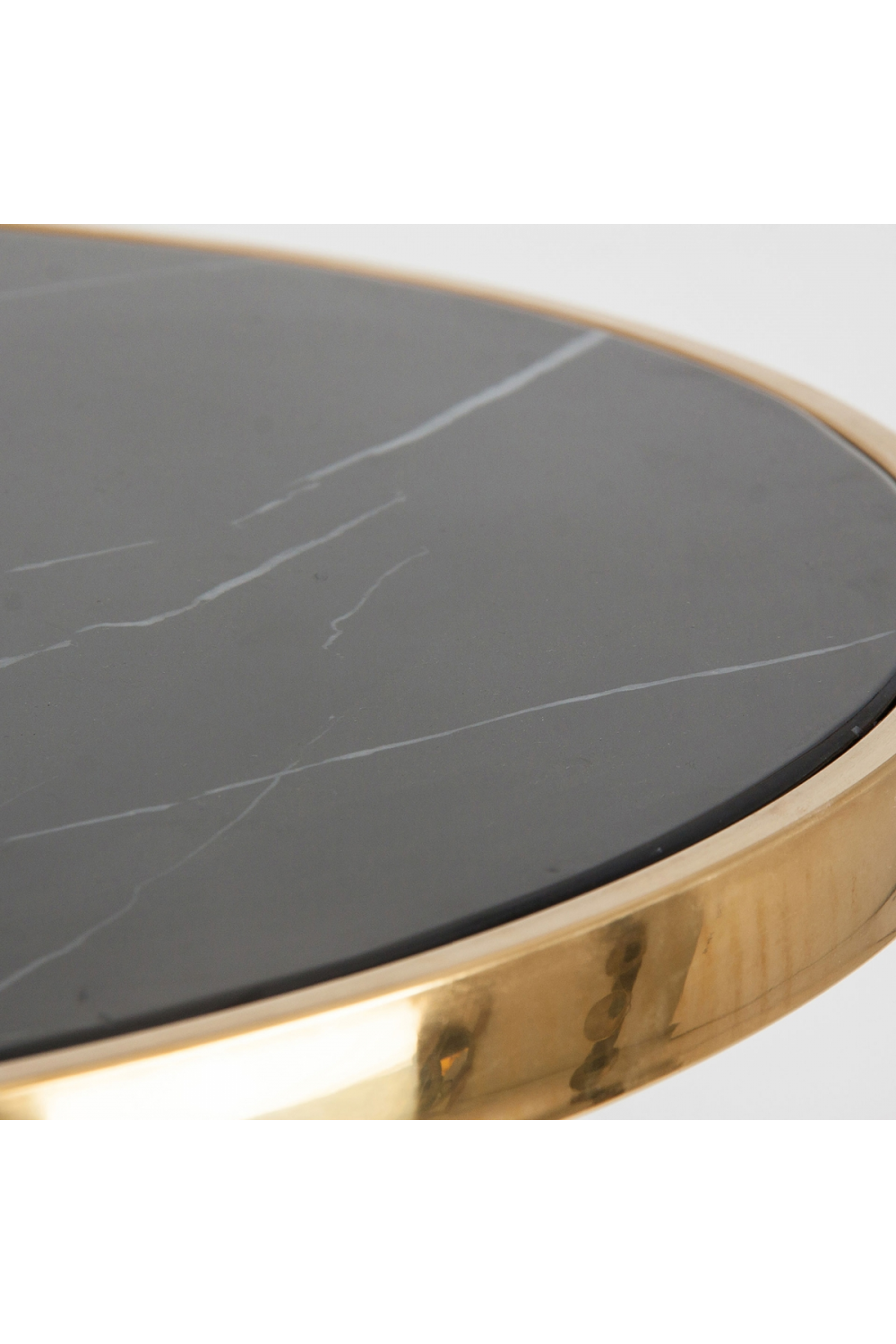 Black Pedestal Bar Table | Oroa.com