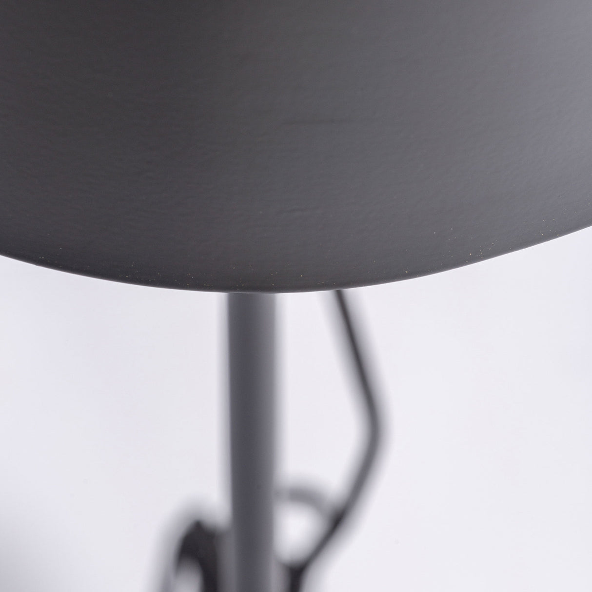 Black Iron Floor Lamp | Oroa.com