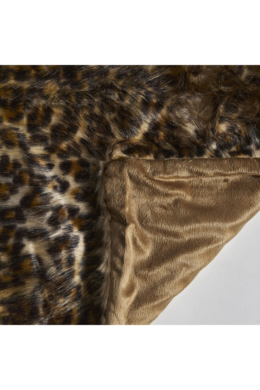Brown Printed Furry Throw Blanket | Oroa.com