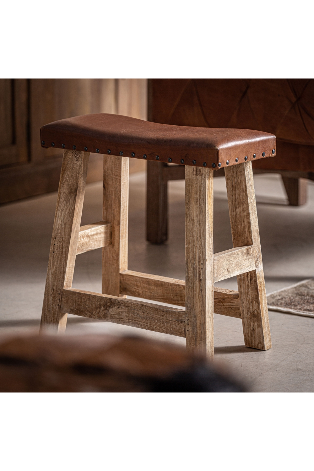 Brown Leather Seat Stool | Oroa.com