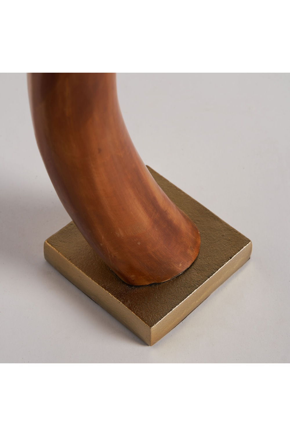 Brown Horn Decor Figure M | Oroa.com