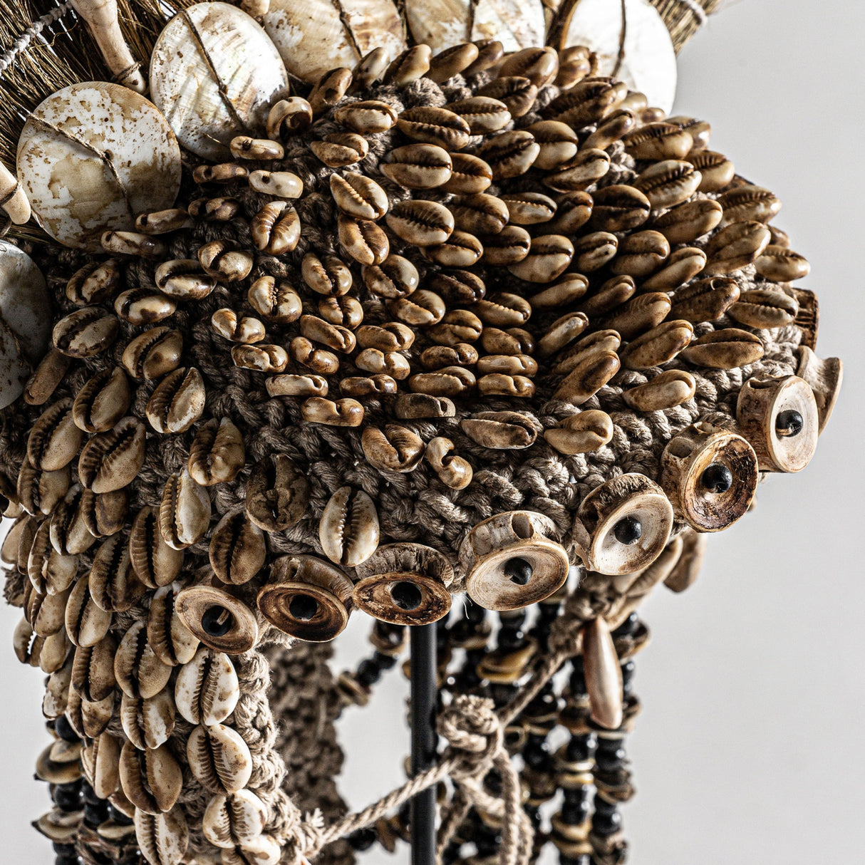 Shell Ethnic Headdress Decorative Figure | Oroa.com